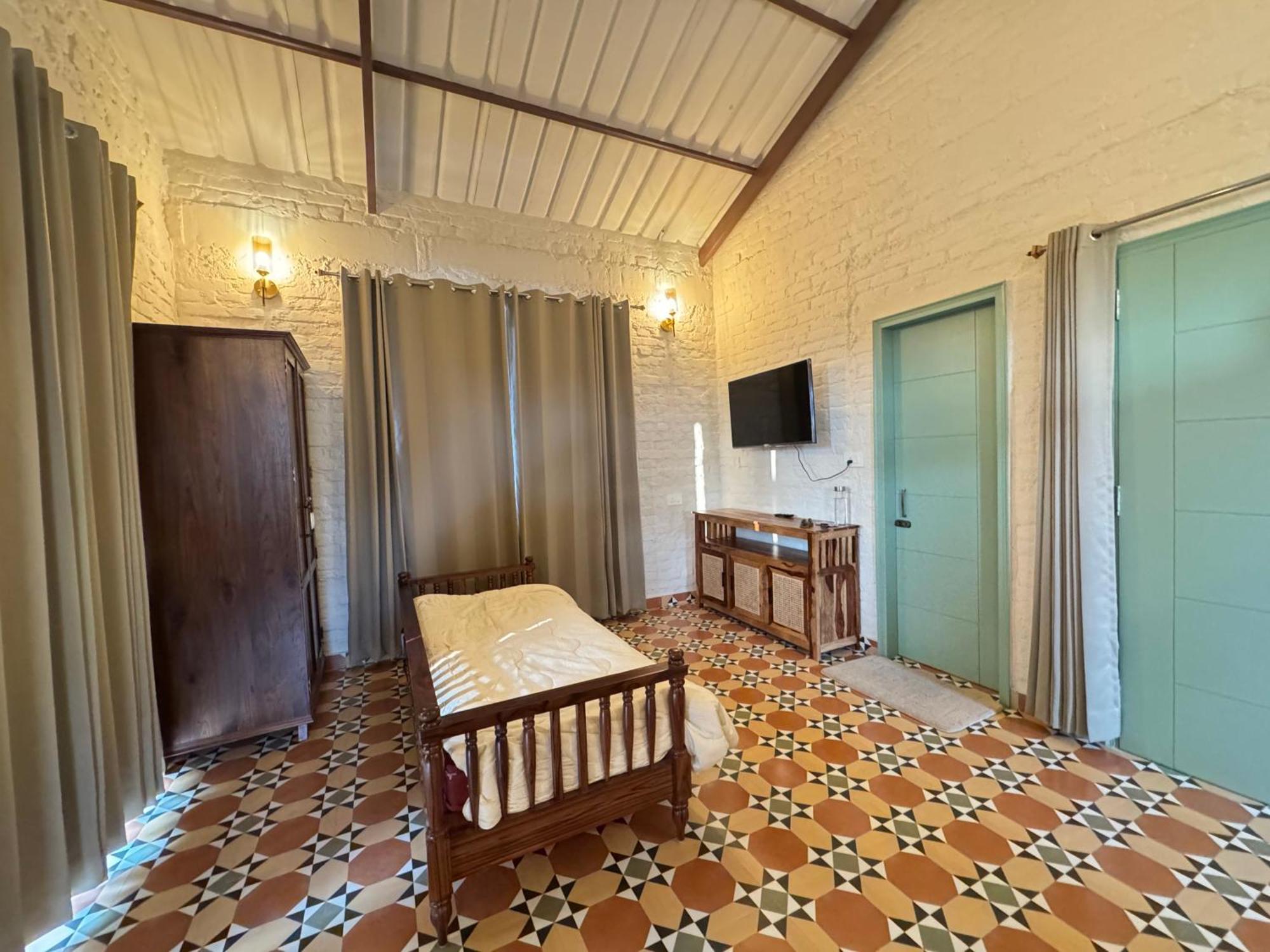 Cliff House, 3Br Lux Farmhouse 2Km To Rajpur Road Dehradun Eksteriør billede